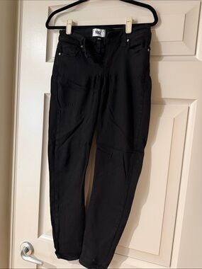 PAIGE Black Tapered Ankle Jeans